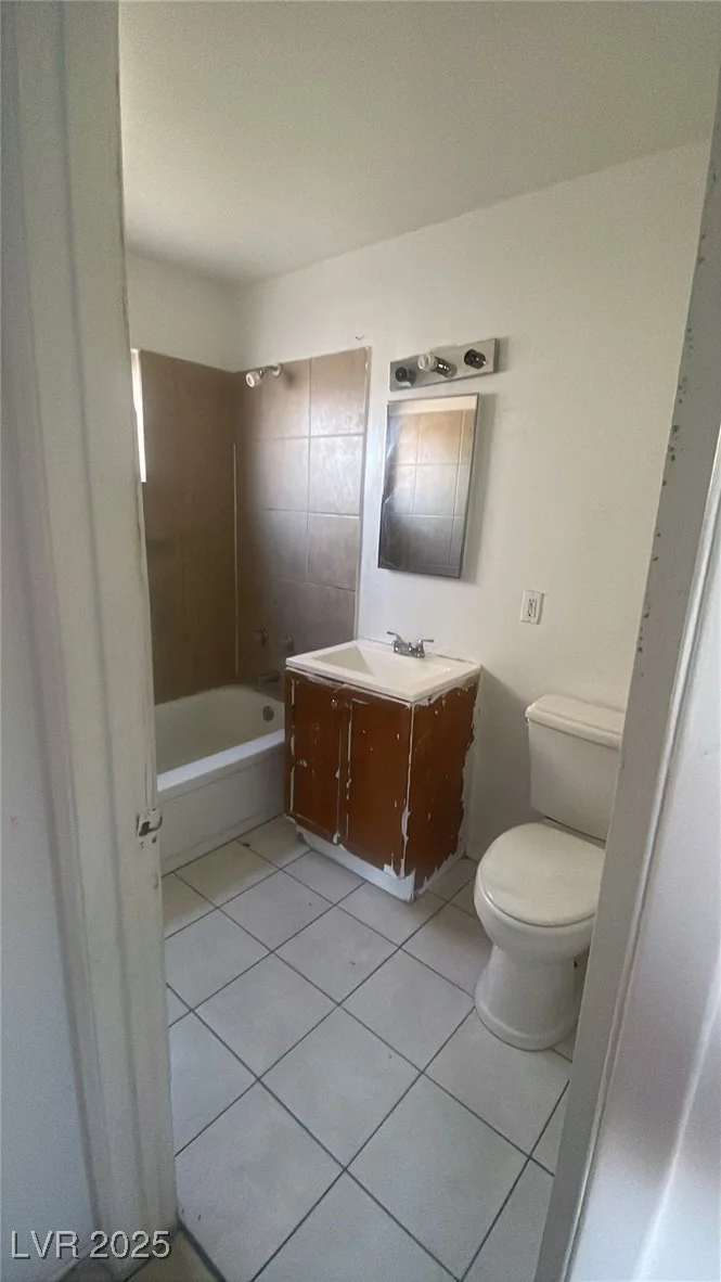 825 Bruce, Las Vegas, NV 89101