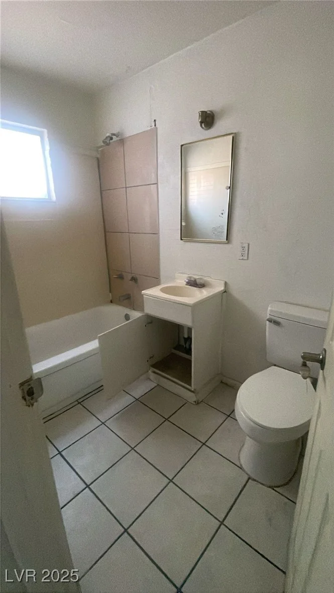 825 Bruce, Las Vegas, NV 89101