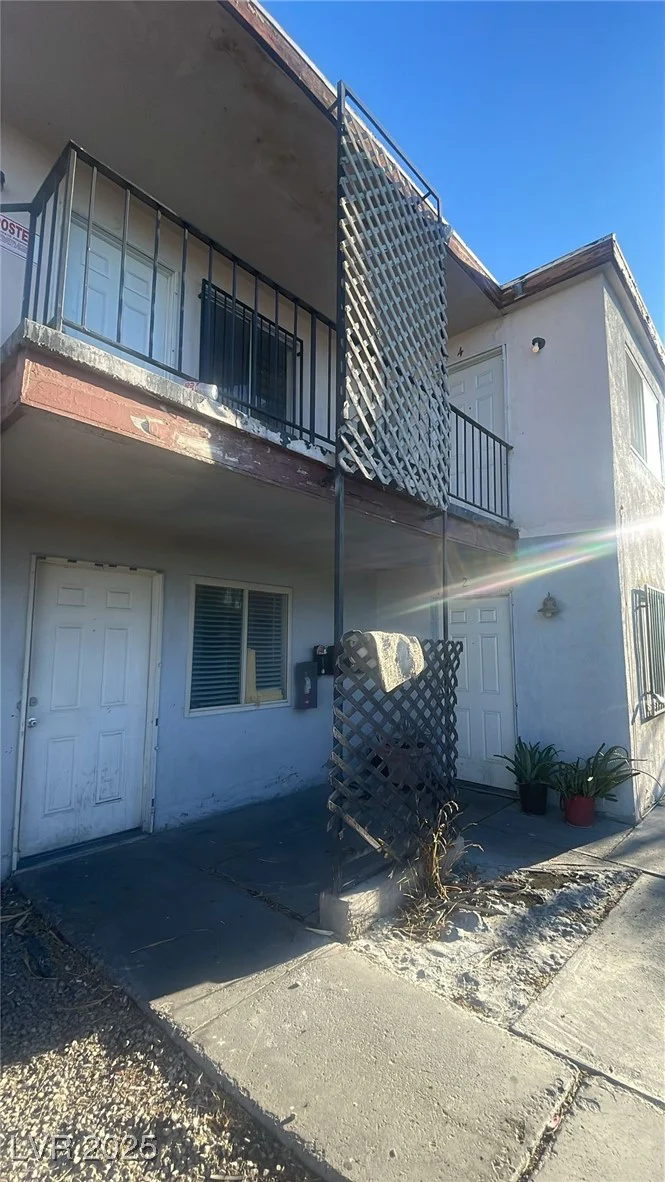 825 Bruce, Las Vegas, NV 89101