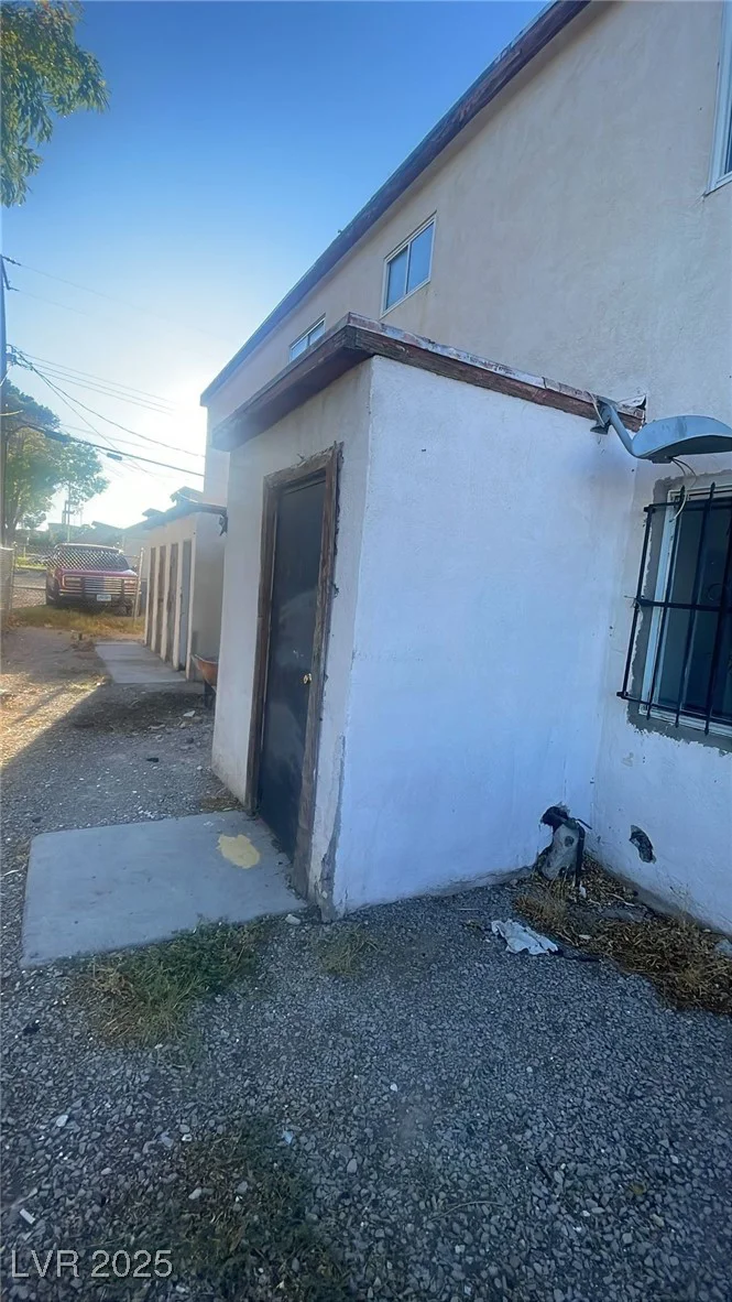 825 Bruce, Las Vegas, NV 89101