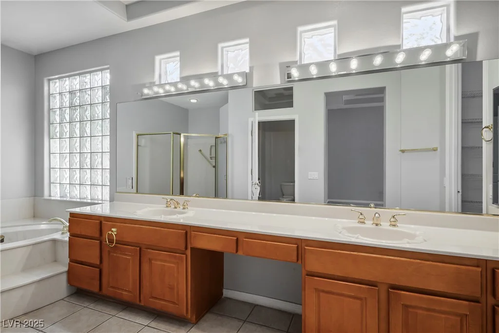 3005 Swan Hill, Las Vegas, NV 89134