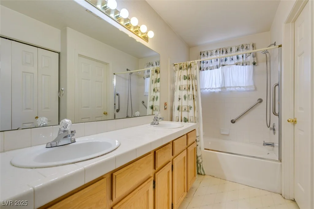 3543 Collingswood, North Las Vegas, NV 89032
