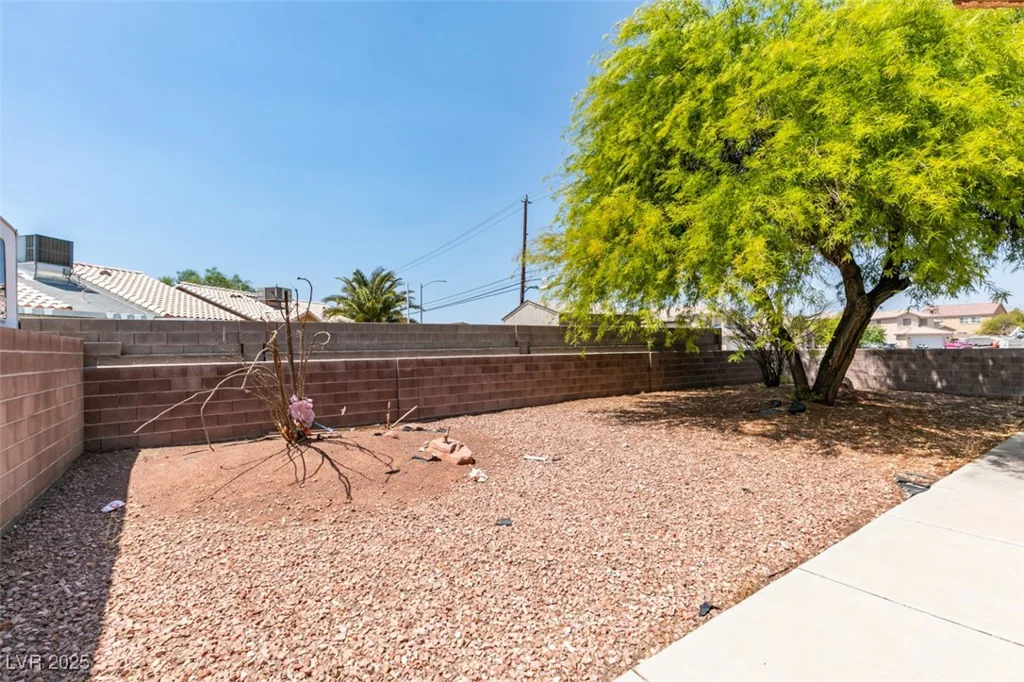3543 Collingswood, North Las Vegas, NV 89032