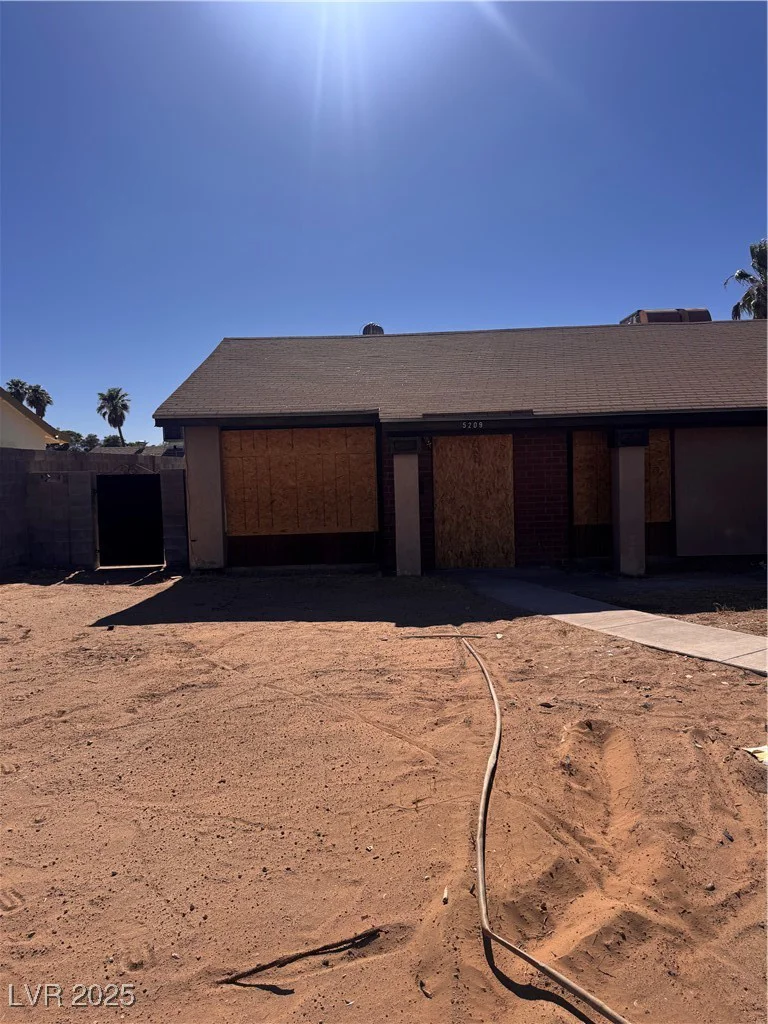 5209 Eastern, Las Vegas, NV 89119