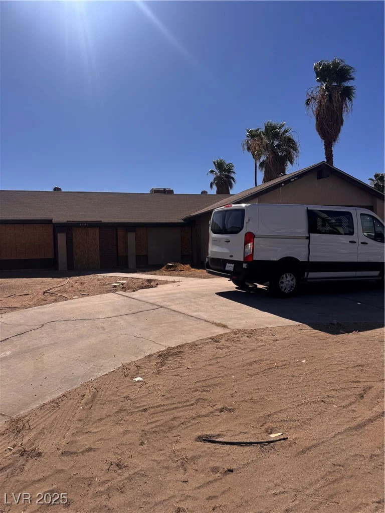 5209 Eastern, Las Vegas, NV 89119