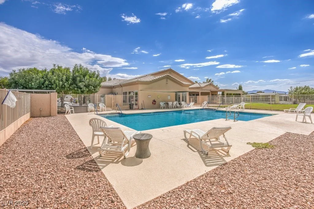 551 Montecito, Pahrump, NV 89048