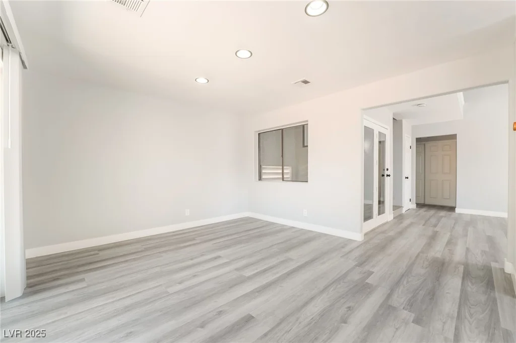 4657 Curdsen, Las Vegas, NV 89110