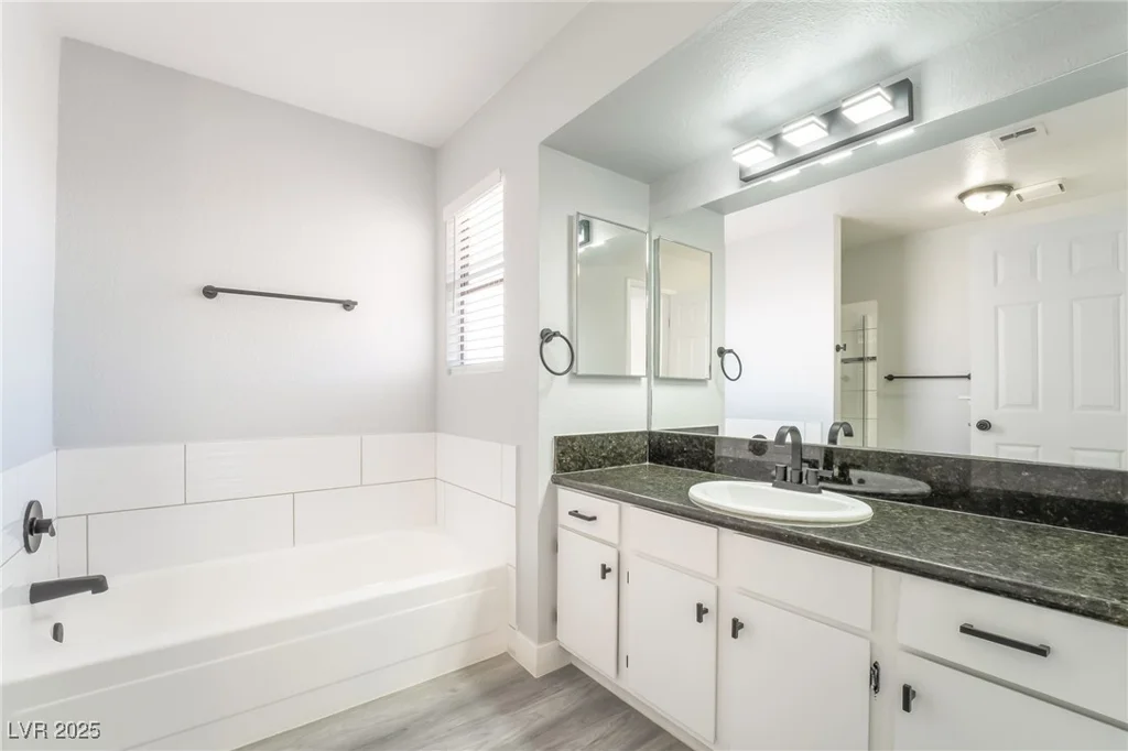 4657 Curdsen, Las Vegas, NV 89110