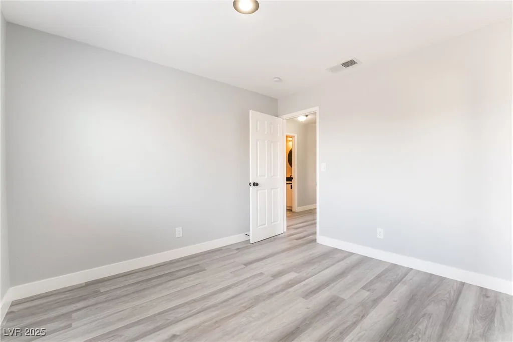 4657 Curdsen, Las Vegas, NV 89110