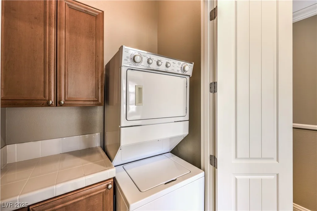 10 Via Vasari, Henderson, NV 89011