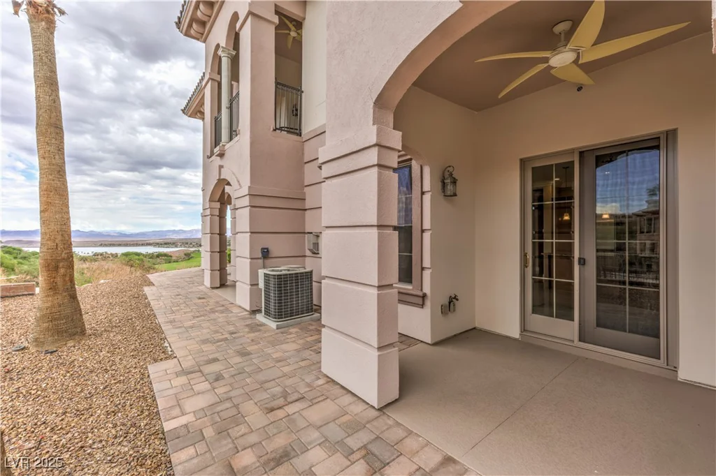 10 Via Vasari, Henderson, NV 89011