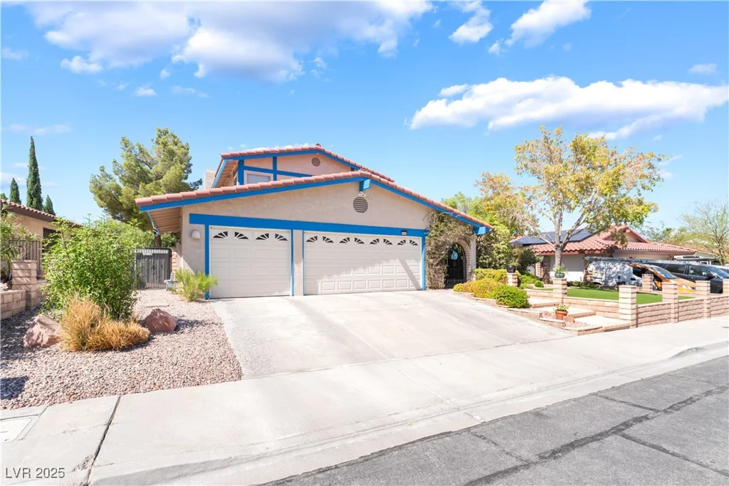 8908 Silvagni, Las Vegas, NV 89117