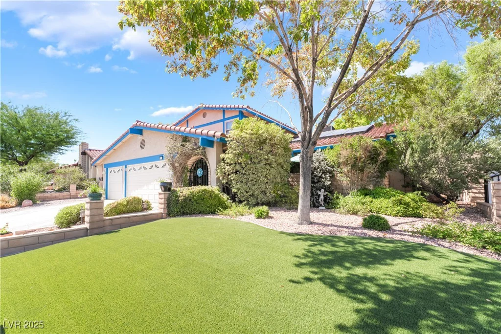 8908 Silvagni, Las Vegas, NV 89117