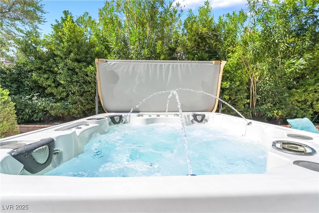 8908 Silvagni, Las Vegas, NV 89117