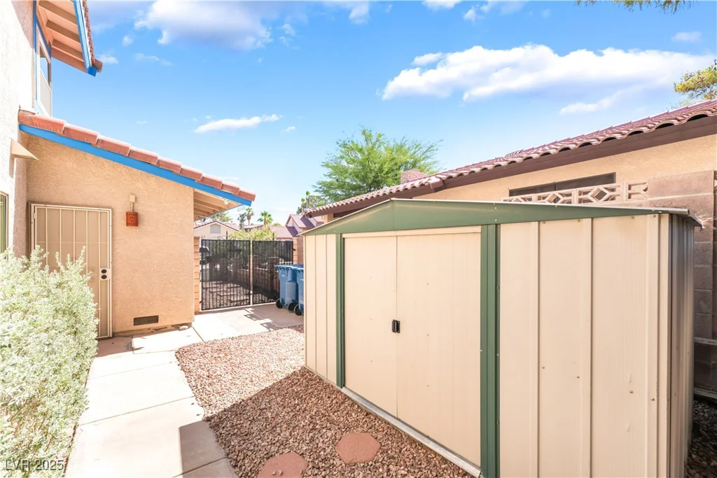 8908 Silvagni, Las Vegas, NV 89117
