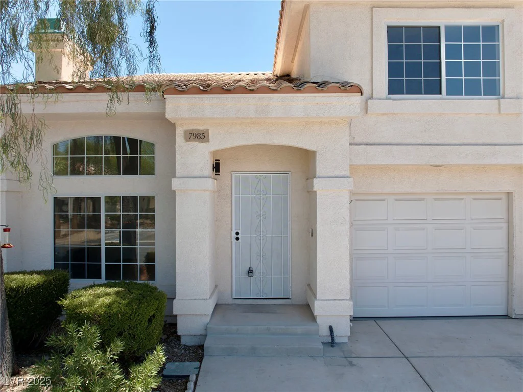 7985 Simone, Las Vegas, NV 89147