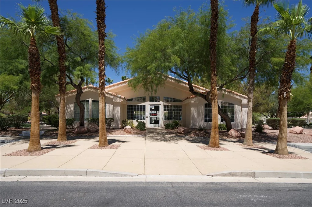 7985 Simone, Las Vegas, NV 89147