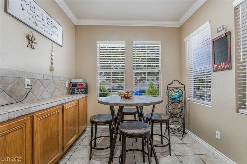 9740 Altadena, Las Vegas, NV 89183