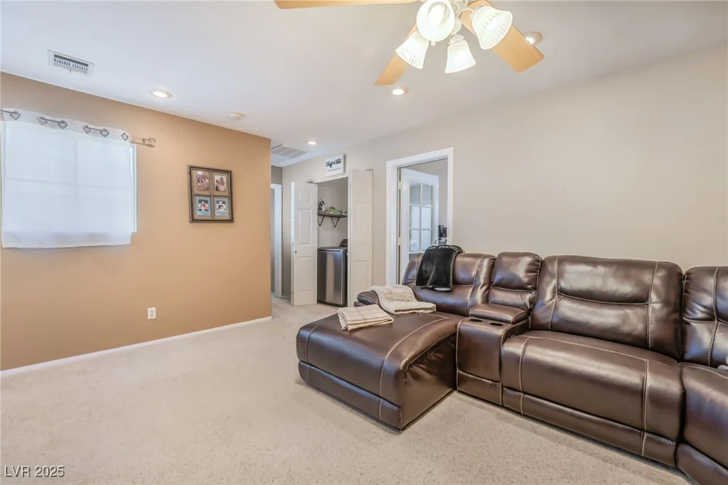 9740 Altadena, Las Vegas, NV 89183