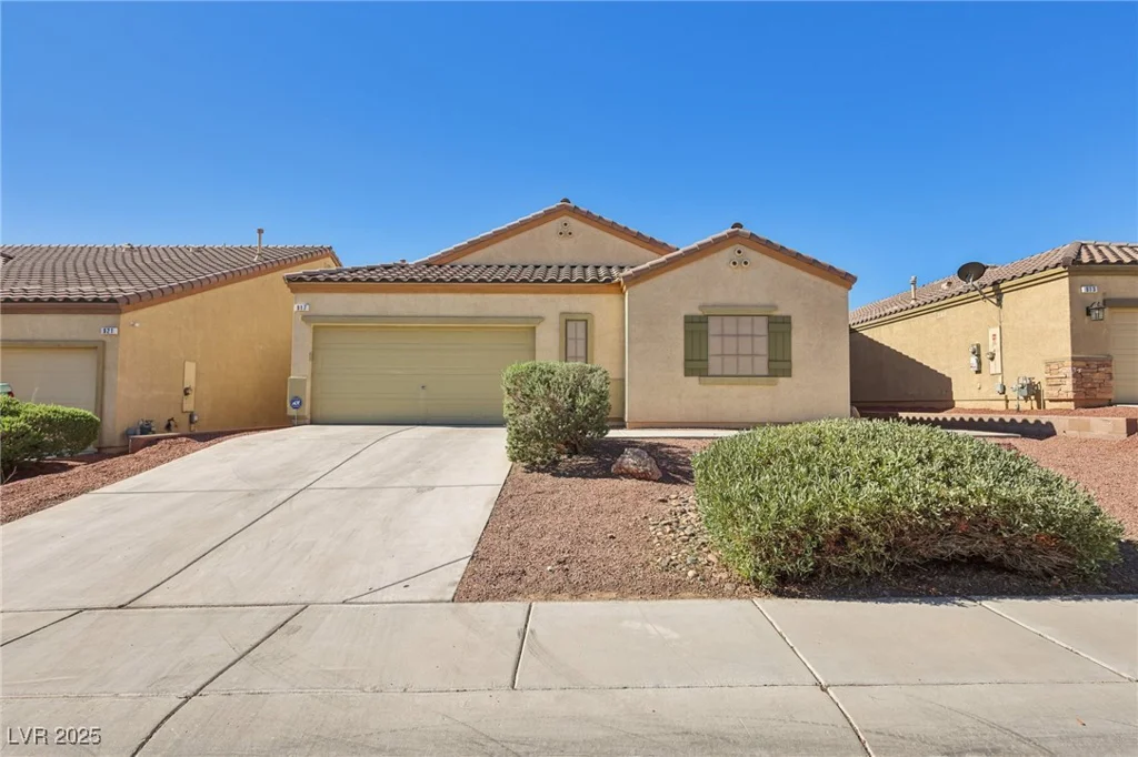 917 Kevin Baker, North Las Vegas, NV 89086