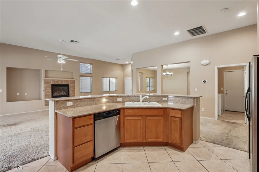 917 Kevin Baker, North Las Vegas, NV 89086