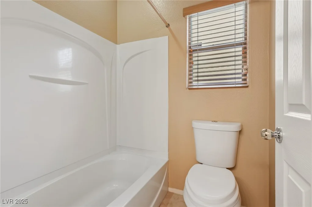 917 Kevin Baker, North Las Vegas, NV 89086
