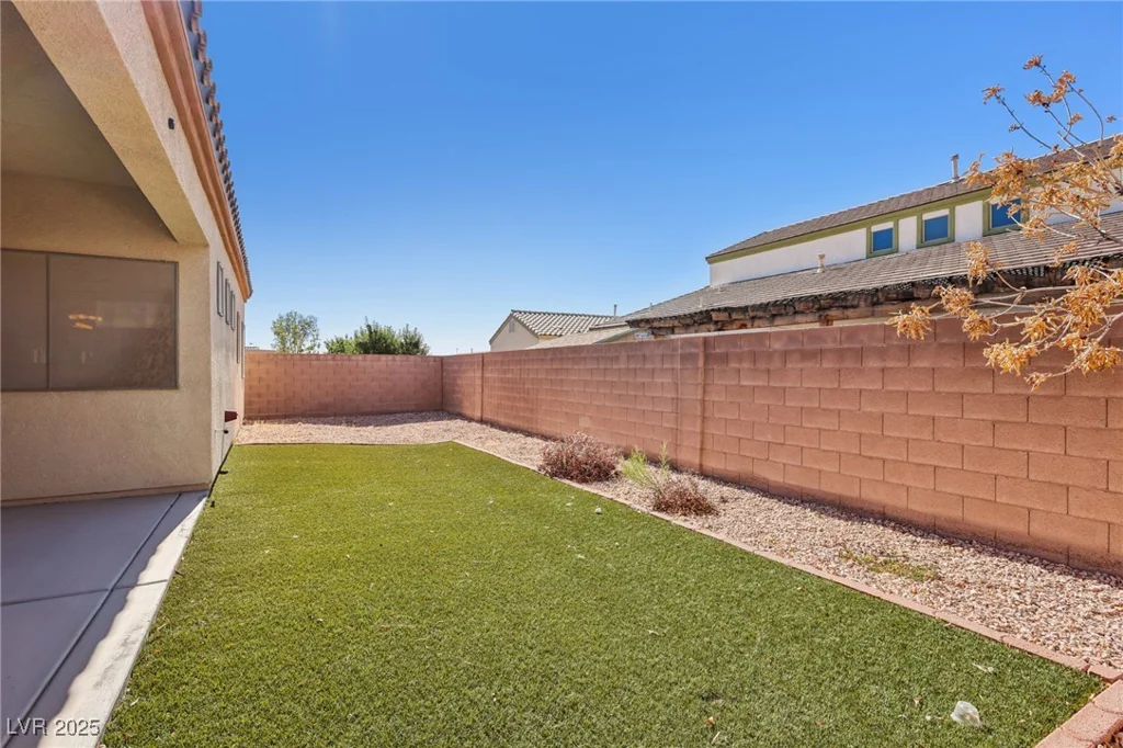 917 Kevin Baker, North Las Vegas, NV 89086