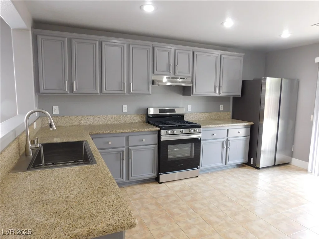 7924 Pale Rider, Las Vegas, NV 89131