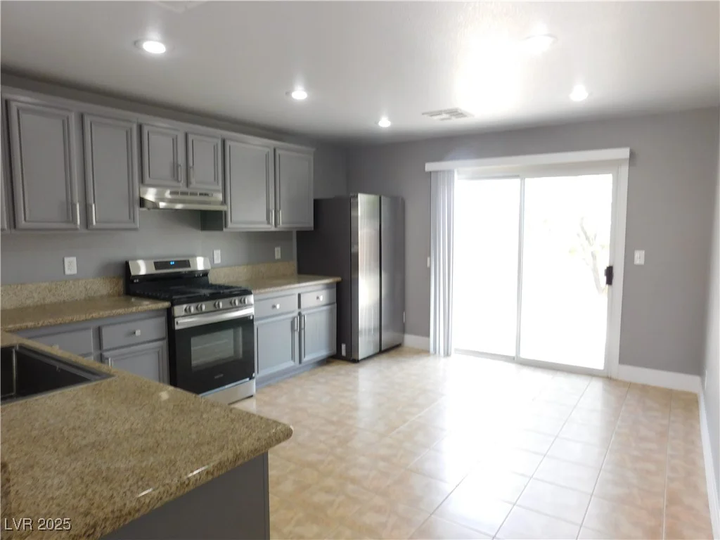 7924 Pale Rider, Las Vegas, NV 89131