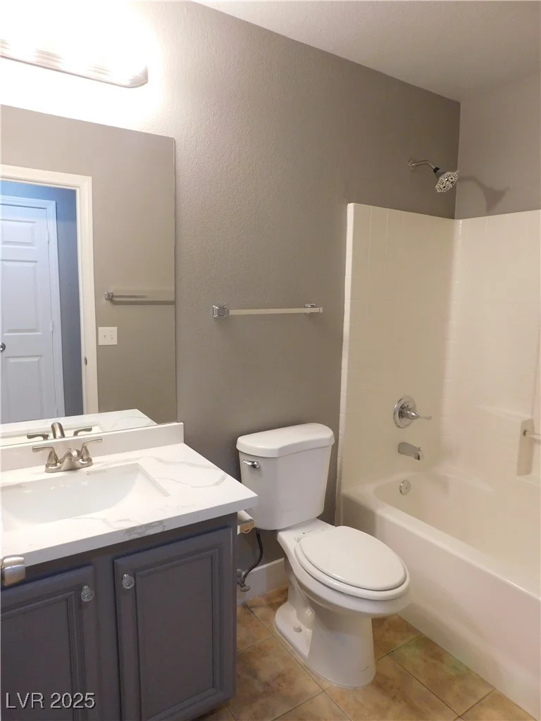 7924 Pale Rider, Las Vegas, NV 89131