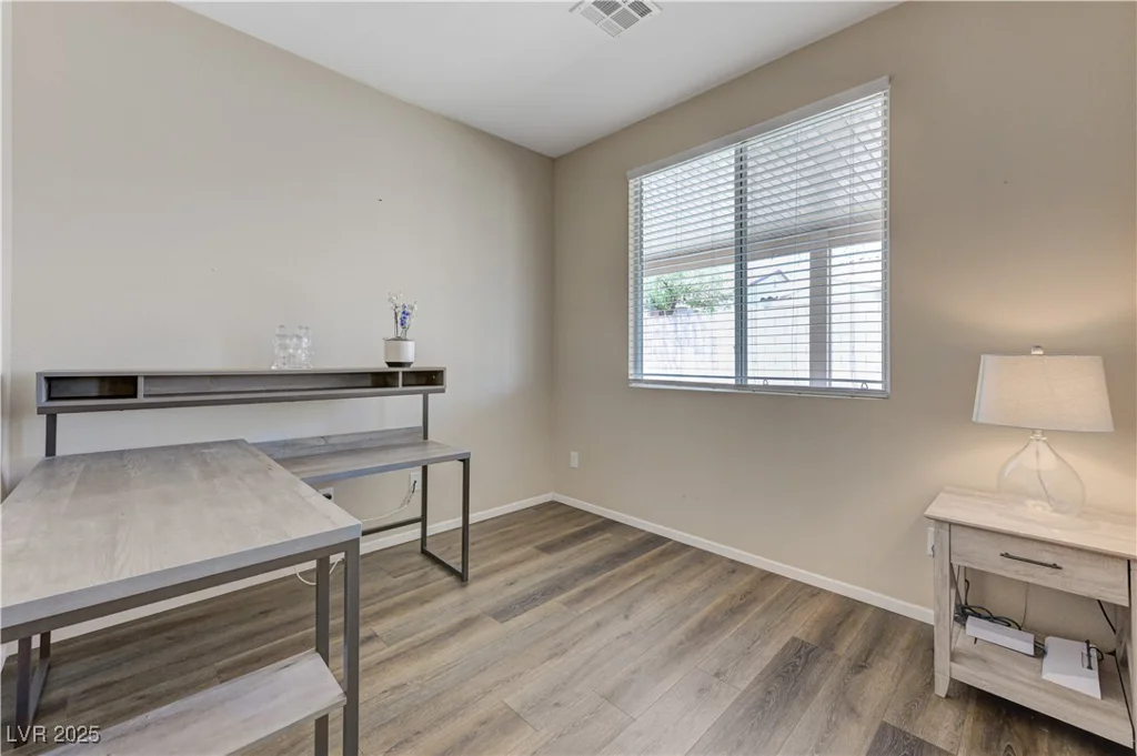 9218 Avon Park, Las Vegas, NV 89149
