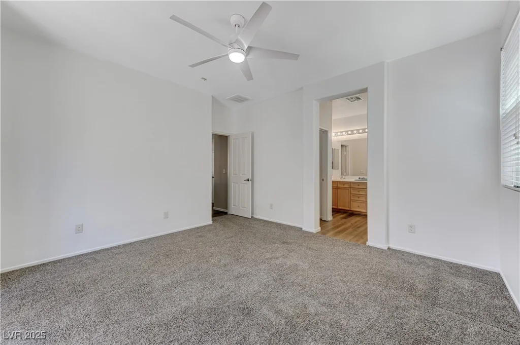 9218 Avon Park, Las Vegas, NV 89149