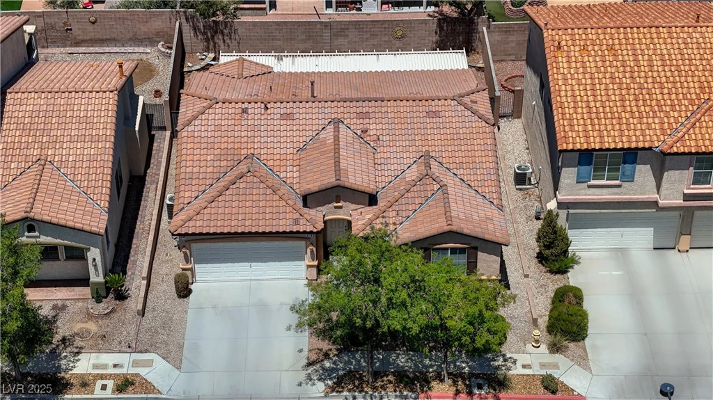 9218 Avon Park, Las Vegas, NV 89149