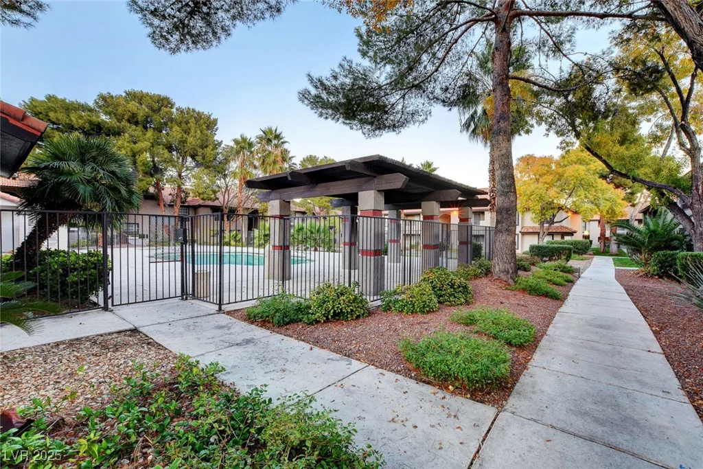 2606 Durango, Las Vegas, NV 89117