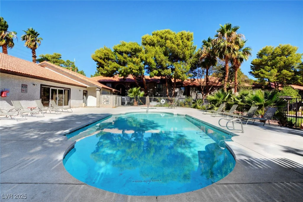 2606 Durango, Las Vegas, NV 89117