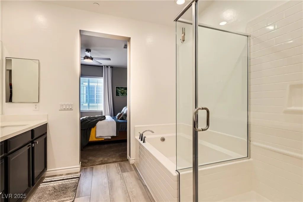 25 Barbara, Las Vegas, NV 89183