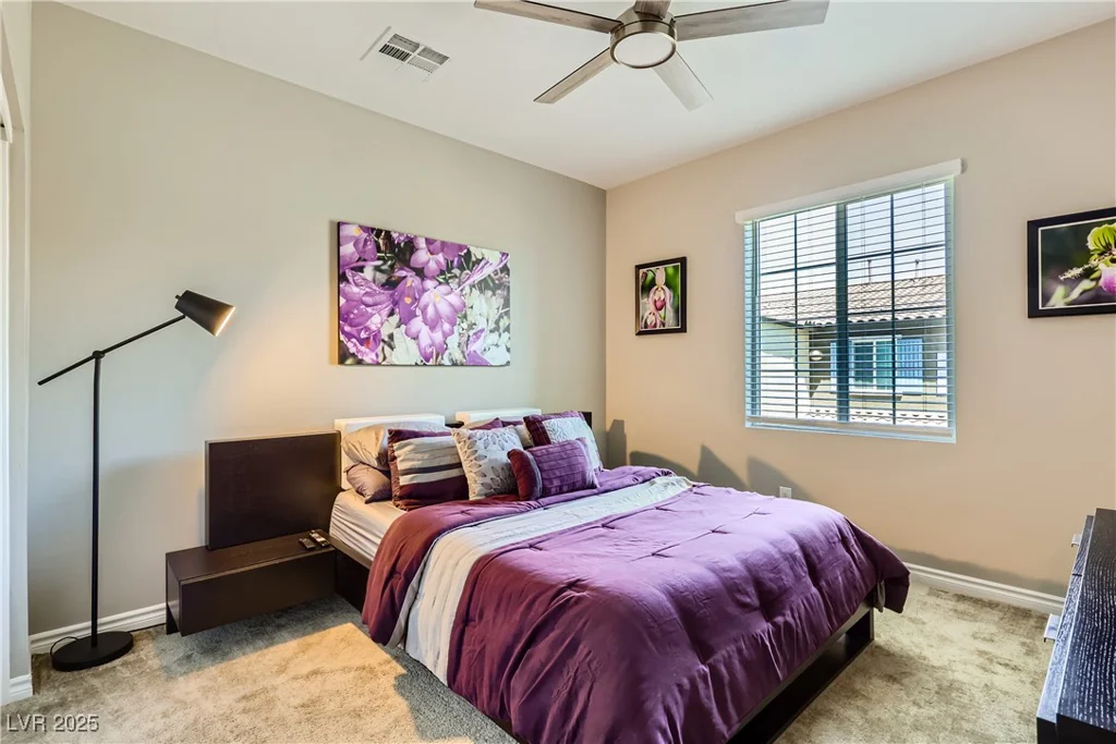 25 Barbara, Las Vegas, NV 89183