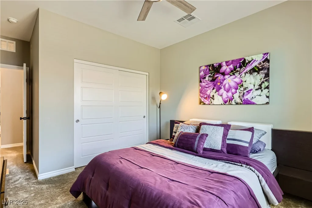 25 Barbara, Las Vegas, NV 89183