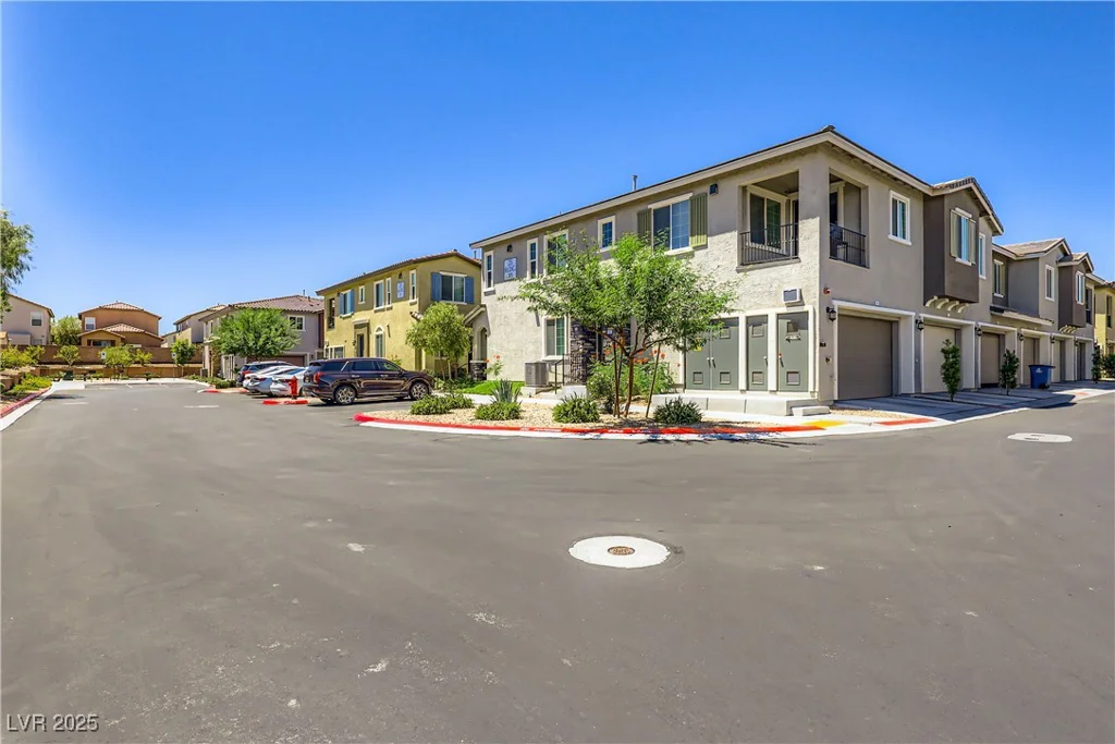 25 Barbara, Las Vegas, NV 89183
