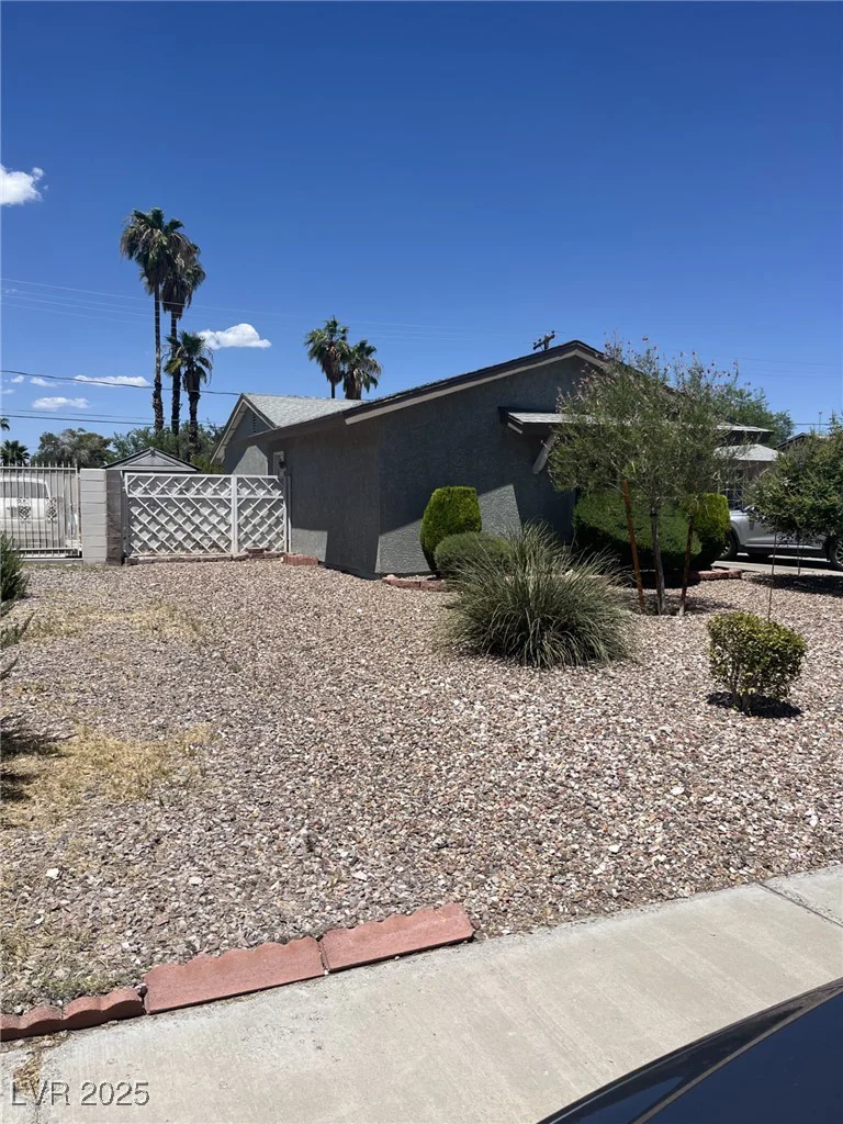 3876 Maryland, Las Vegas, NV 89121