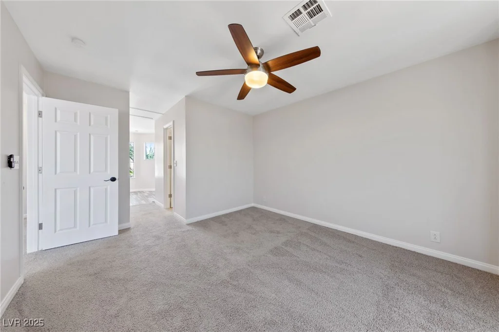 6604 Lombard, Las Vegas, NV 89108