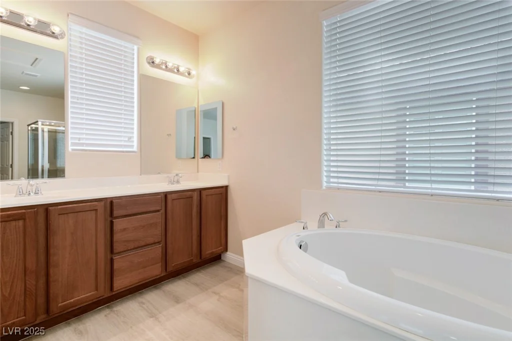 81 Island Course, Las Vegas, NV 89148