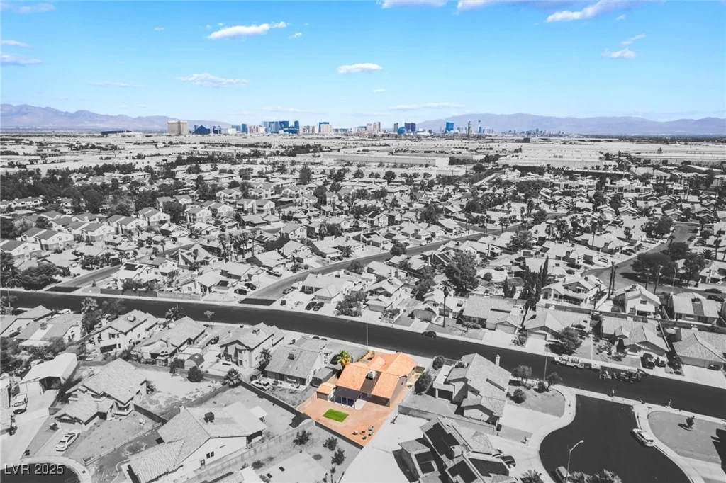 1275 White, Las Vegas, NV 89119