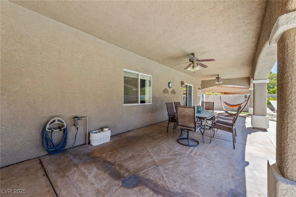 8705 Vivid Violet, Las Vegas, NV 89143