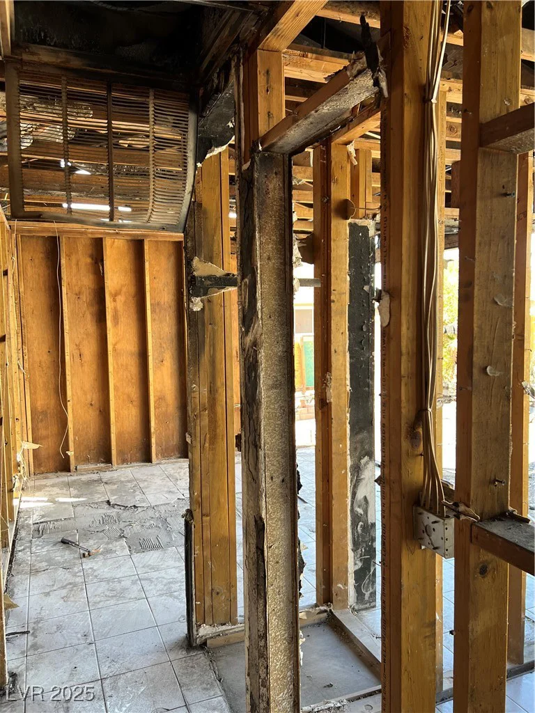 5951 Via Capri, Las Vegas, NV 89122
