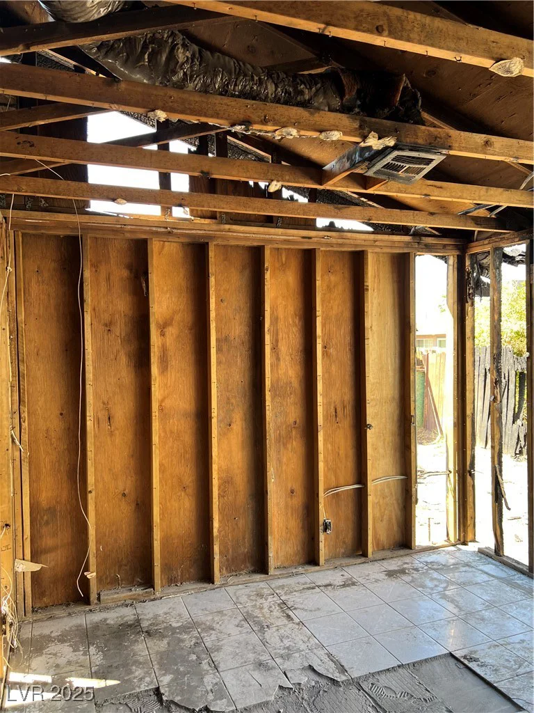 5951 Via Capri, Las Vegas, NV 89122
