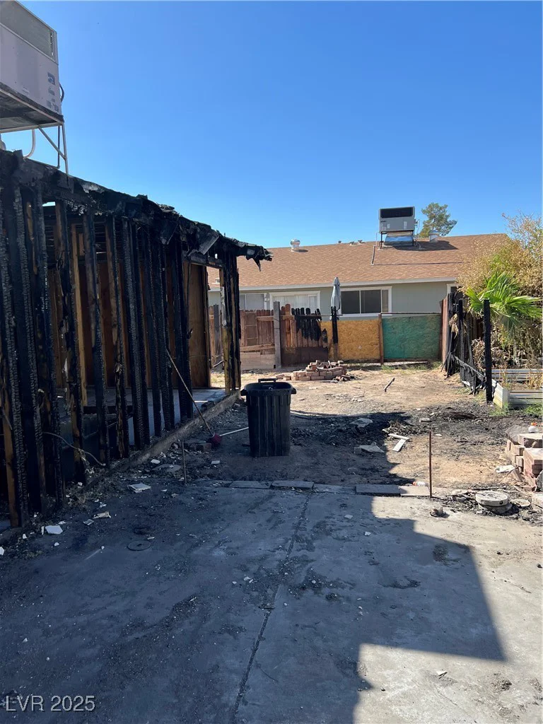 5951 Via Capri, Las Vegas, NV 89122