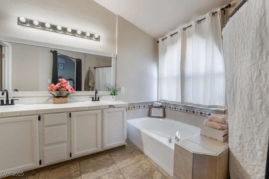 4209 Glass Lantern, North Las Vegas, NV 89032