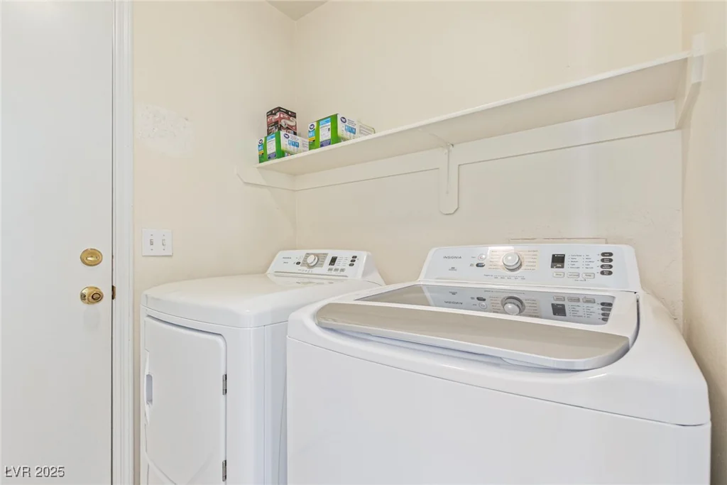 1877 Cane Hill, Las Vegas, NV 89142