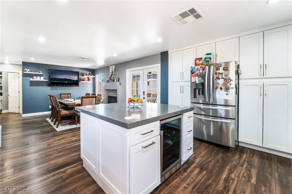 6311 American Beauty, Las Vegas, NV 89142
